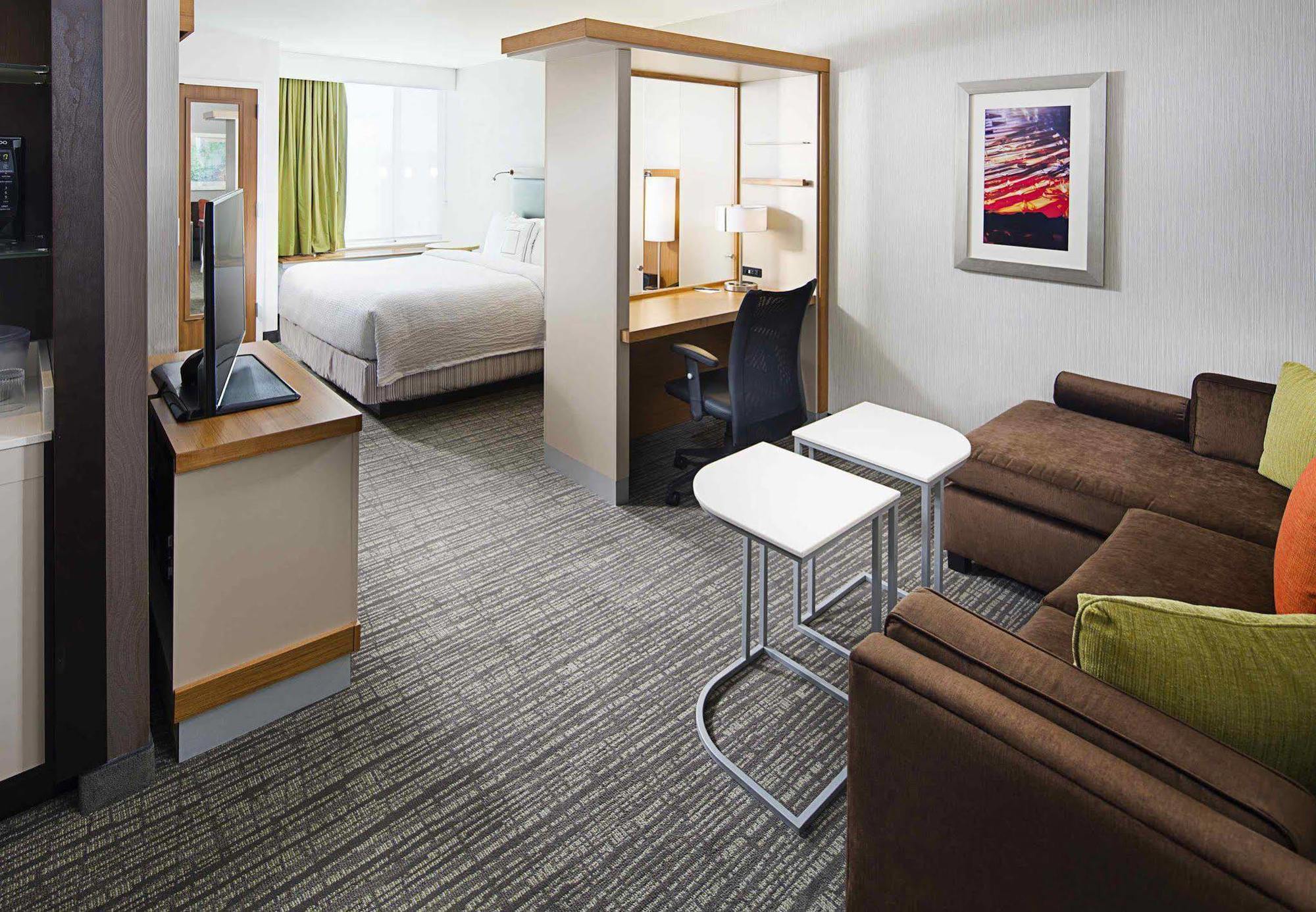 Springhill Suites By Marriott Carle Place Garden City Exterior foto